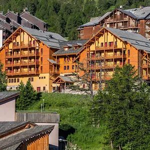 Noemys Deneb Aparthotel
